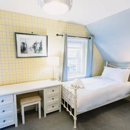 Factors House - A Comfy Cottage In Countryside Park With Wifi And Access To Bar And Pool Perth Esterno foto