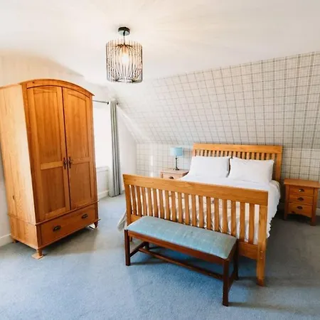 Factors House - A Comfy Cottage In Countryside Park With Wifi And Access To Bar And Pool Perth Esterno foto