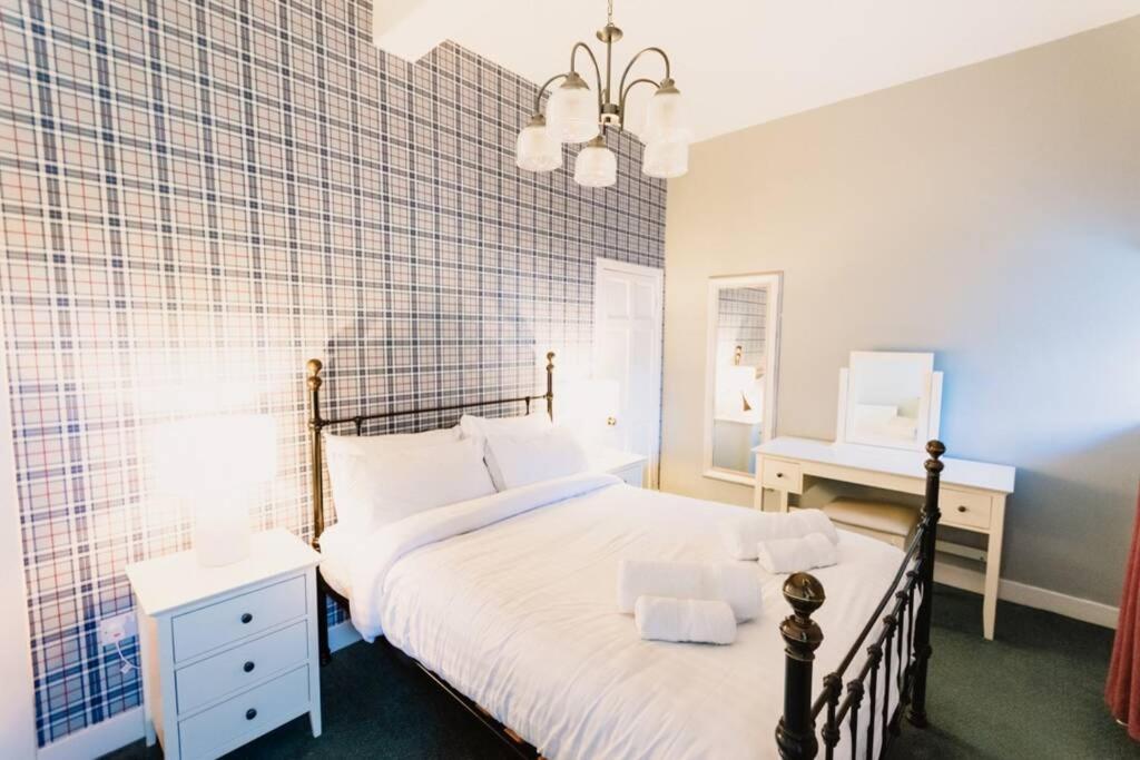 Casa vacanze Factors House - A Comfy In Countryside Park With Wifi And Access To Bar And Pool Perth
