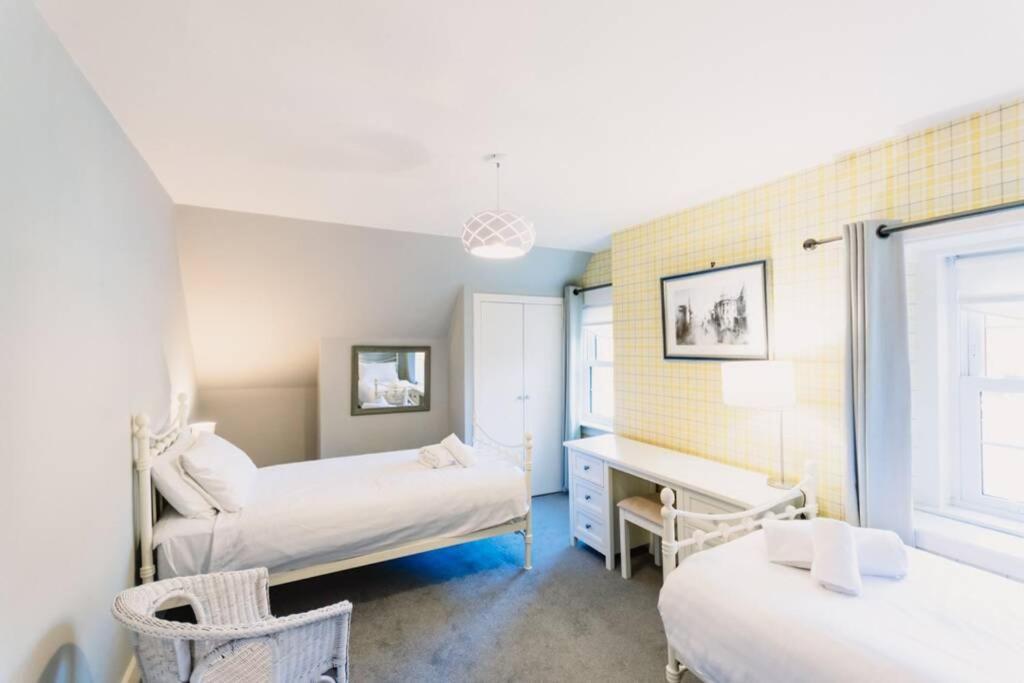 Factors House - A Comfy In Countryside Park With Wifi And Access To Bar And Pool *
