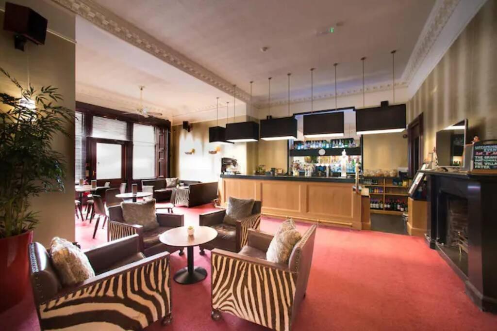 Factors House - A Comfy In Countryside Park With Wifi And Access To Bar And Pool * Perth